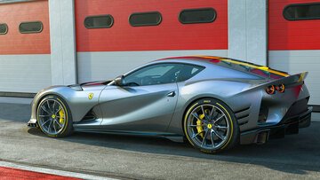 Ferrari 812 Competizione: foto, prestazioni e caratteristiche
