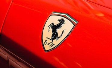 Secondo Morgan Stanley, Ferrari tornerà a correre. Fin dove può salire?