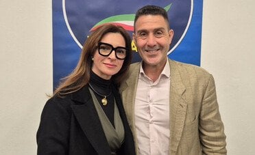 Chi è e quanto guadagna Camelia Mihailescu, la moglie di Roberto Vannacci