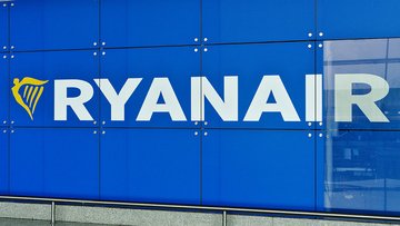 È ufficiale, Ryanair aggiorna le misure sui bagagli a mano