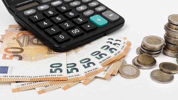  Calcolo retributivo pensione, come funziona: formule, tabelle, aliquote e coefficienti
