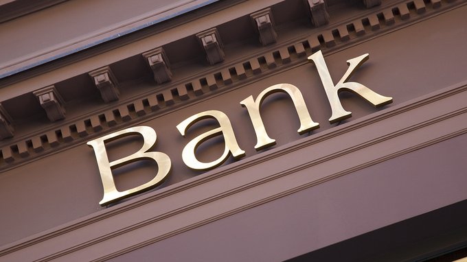 Azioni bancarie a picco: pioggia di vendite in Europa