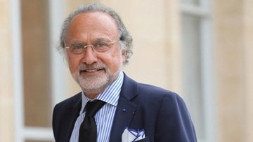 Francia, incidente mortale per il miliardario e politico Olivier Dassault: era il nono più ricco del Paese