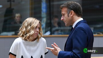 Il nuovo grattacapo per l'UE e l'euro. La Francia è la nuova Italia?