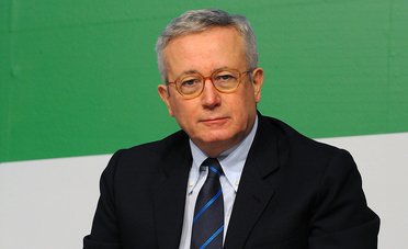 Tremonti in esclusiva a Money.it spiega problemi del MES e rischio Troika per l'Italia