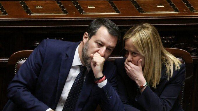 Tagli agli stipendi, manovra correttiva e amnistia: cosa ci aspetta dopo le europee