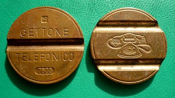 Fare soldi con i vecchi gettoni telefonici: quali sono i più preziosi