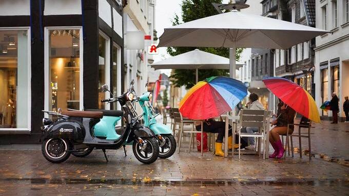 Per la prima volta gli italiani hanno comprato più moto che auto