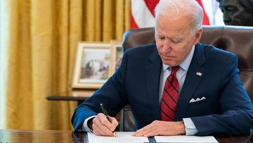 Biden e la tassazione sulle criptovalute