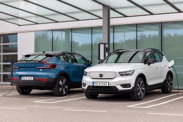 Volvo e la sostenibilità: stop alla pelle, l'azienda scommette sui materiali green