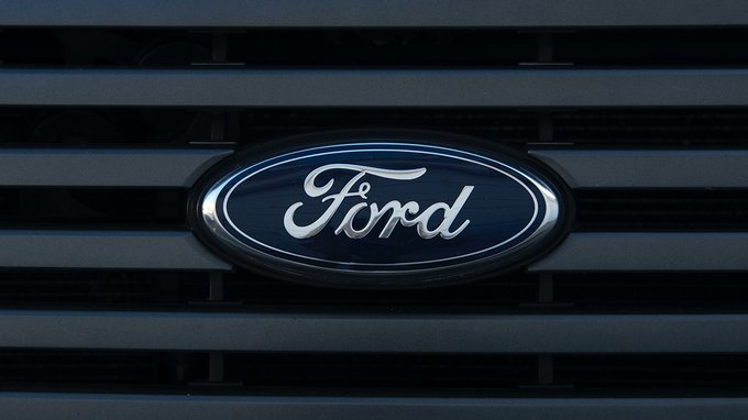 Ford, arriva la svolta green: solo auto elettriche in Europa entro il 2030