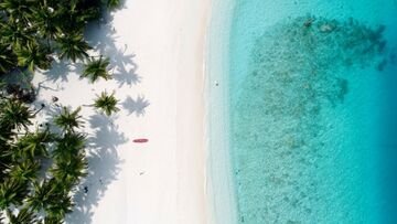 Lo sapevi che alle Maldive puoi vivere un'esperienza subacquea unica?