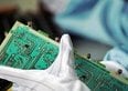 C'è un gigante silenzioso nel settore dei chip che minaccia l'industria automobilistica