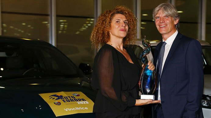 Alfa Romeo Tonale vince il premio Auto Europa 2023