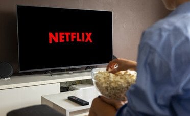 Quanto costa Netflix? I prezzi degli abbonamenti in Italia (e all'estero)