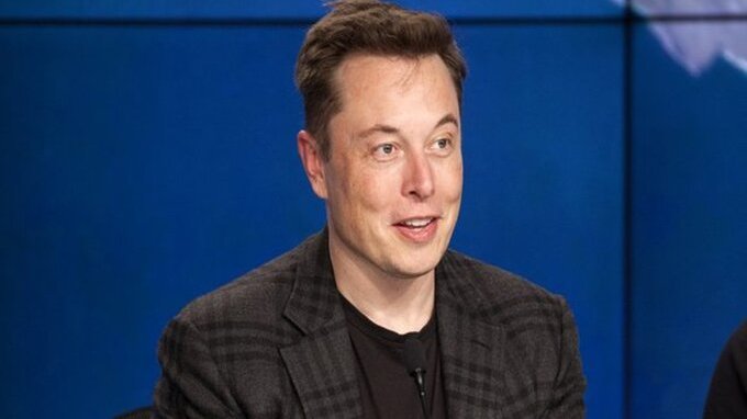 Perché secondo Elon Musk scoppierà una guerra civile in Inghilterra?