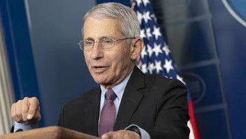 Vaccino AstraZeneca: per Fauci gli USA non ne hanno bisogno