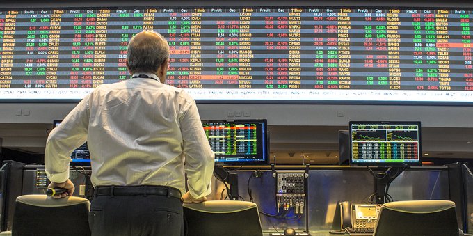 Indice FTSE Mib: debolezza in arrivo. Come operare