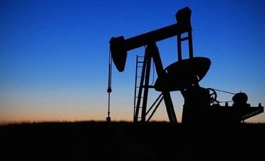 Oro vs Petrolio, 50 anni di dati svelano una statistica shock a maggio