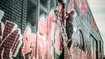 Così Facebook ha reso multimilionario un artista di graffiti