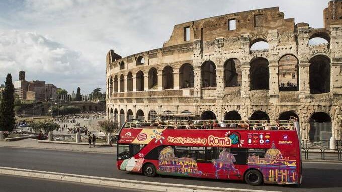 Le 10 città più sporche del mondo secondo i viaggiatori. Ci sono ben 4 italiane