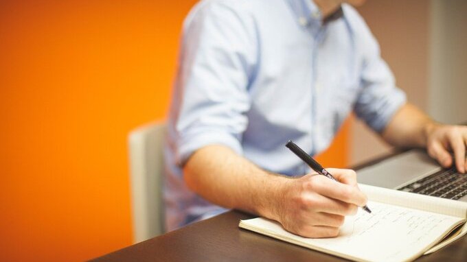 Come lavorare nella Pubblica amministrazione senza concorso