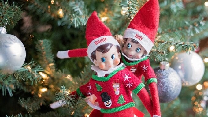 Come far parlare l'elfo di Natale in un video
