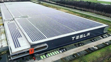 Tesla potrebbe sorprendere di nuovo tutti