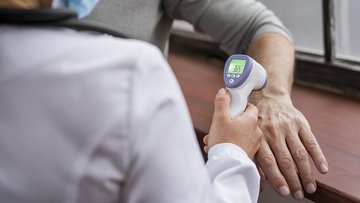 L'aumento dei contagi è una buona notizia secondo Remuzzi, ecco perché