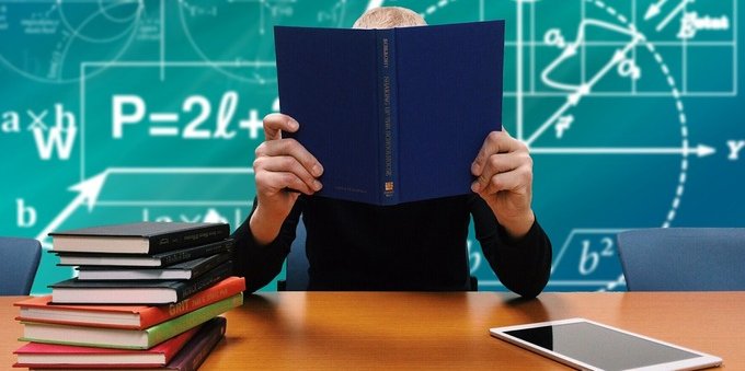 Maturità liceo classico 2022: i migliori libri per ripassare 