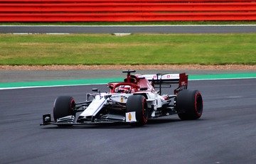Raikkonen nega il prolungamento di contratto con Alfa Romeo