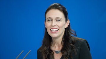 Quanto guadagna e chi è Jacinta Ardern, l'ex premier della Nuova Zelanda