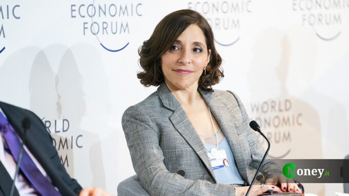 Chi è Linda Yaccarino, la CEO di X che si è dimessa dopo la deriva antisemita di Grok