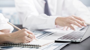 Quanto guadagna un ragioniere? Lo stipendio in Italia