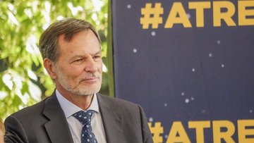 “Perché al Senato abbiamo applaudito alla tagliola sul ddl Zan”: l'intervista a Balboni (Fdi)