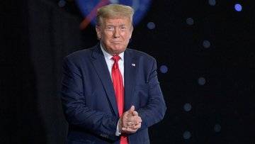 Iran sotto assedio. La mossa di Trump che può piegare gli Ayatollah senza sparare un colpo