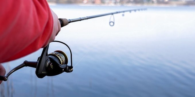 Per pescare serve la licenza? Cosa dice la legge