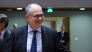 Lavoro: riforma contratti a termine e incentivi assunzioni. La proposta di Gualtieri