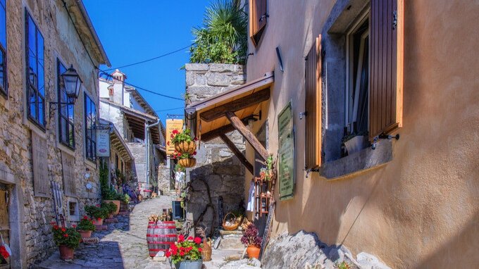 Circa 30 abitanti e 100 metri di lunghezza. Questa è la città più piccola del mondo