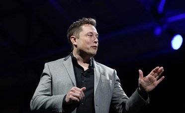 La previsione di Musk. Entro il 2027 l'AI sarà più intelligente dell'uomo (VIDEO)