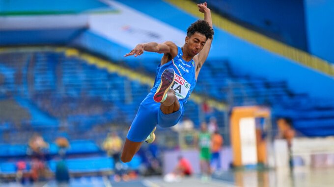 Chi è e quanto guadagna Mattia Furlani, oro mondiale nel salto in lungo
