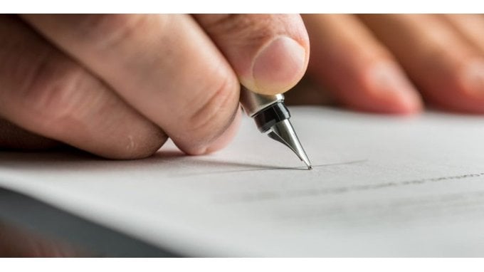 Firma in stampatello, è legale?