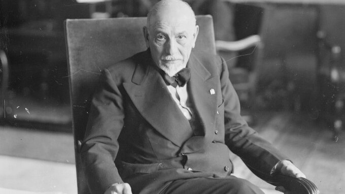 Pirandello, pensiero e analisi del testo di Quaderno di Serafino Gubbio Operatore