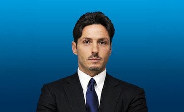 Pier Silvio Berlusconi rafforza la guida di MFE e registra utili nella sua holding