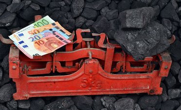 La rinascita del carbone: perché il combustibile più inquinante è ancora al centro del sistema energetico globale