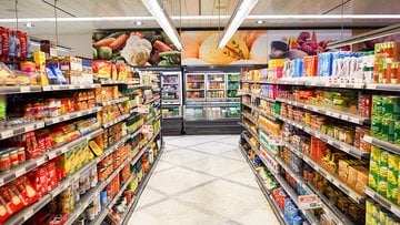 I trucchi del supermercato per farti comprare di più (e come difenderti)