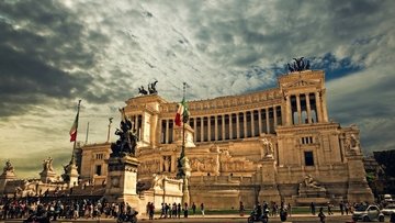 Italia, PMI composito e servizi di gennaio in focus