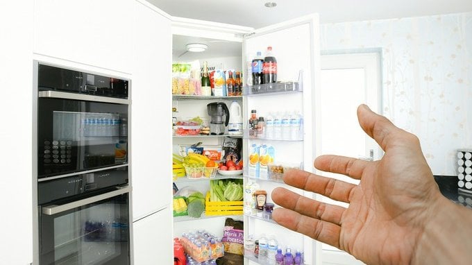 Molti usano il frigorifero in modo errato. Ecco la temperatura corretta da impostare