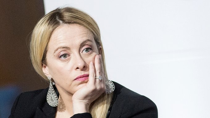 Salario minimo in Italia, il governo dimentica di rafforzare la contrattazione collettiva