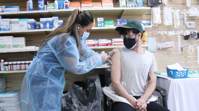 Vaccinazione, le nuove linee guida per le Regioni